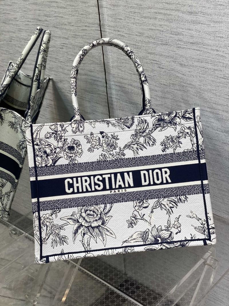 Christian Dior Shopping Bags